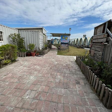 Komei Container Homestay Qingshui Eksteriør bilde