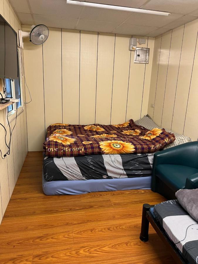 Komei Container Homestay Qingshui Eksteriør bilde