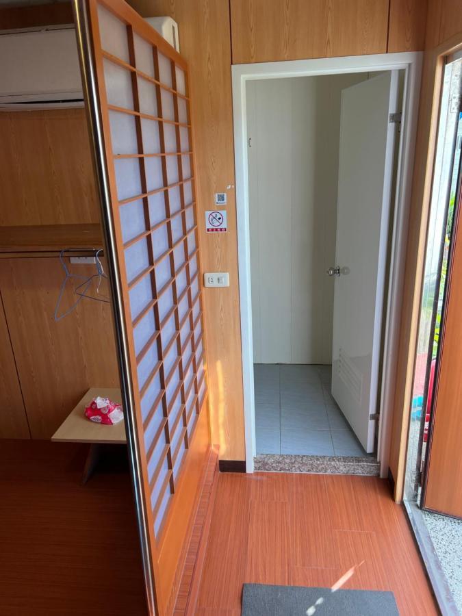 Komei Container Homestay Qingshui Eksteriør bilde